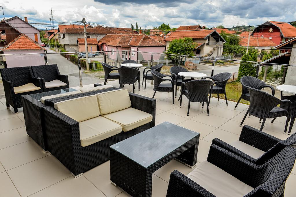 Konak Zivojinovic Valjevo Buitenkant foto